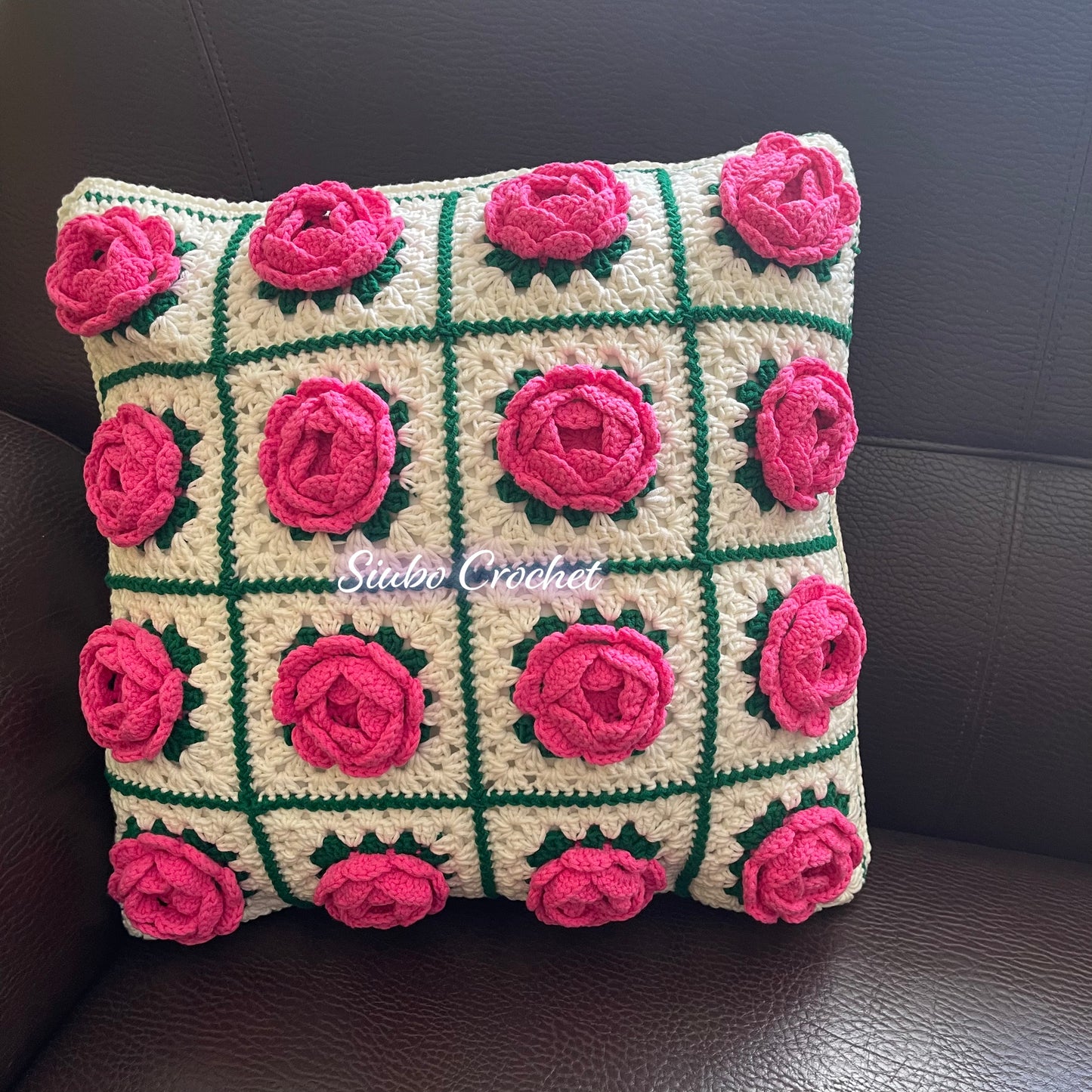 DIY材料包 3D立體玫瑰方格咕𠱸套 3D Rose Granny Square Pillowcase
